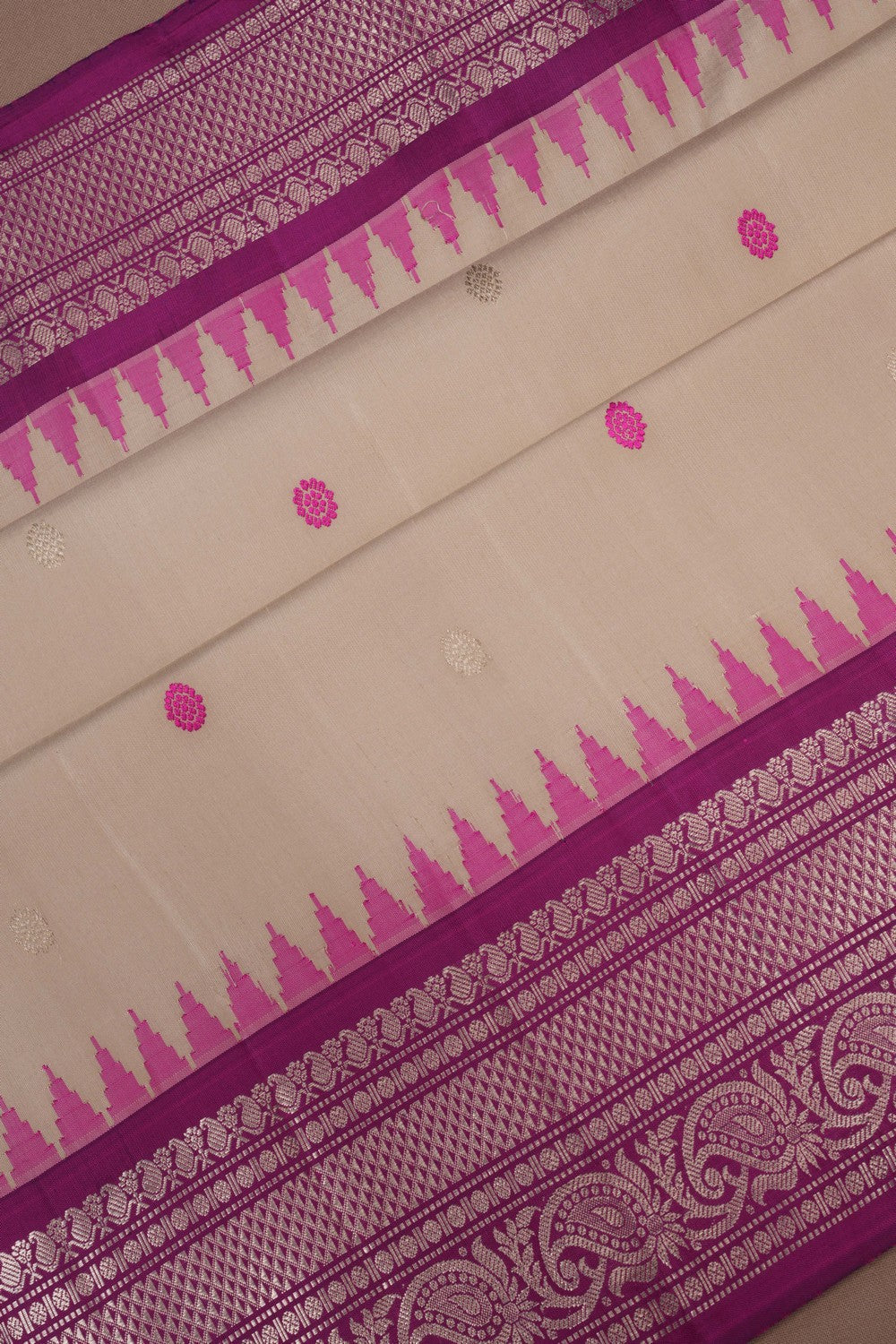 Image of Gadwal Silk Off-White Saree